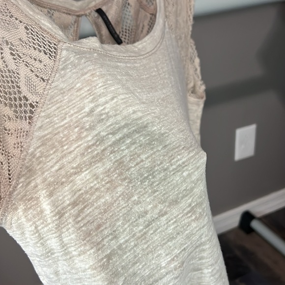 Full Tilt Medium Burnout lace sleeveless shirt - Picture 3 of 7